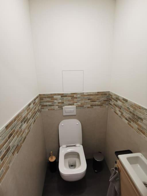 Apartman Bila Voda Cervena Voda Exterior foto