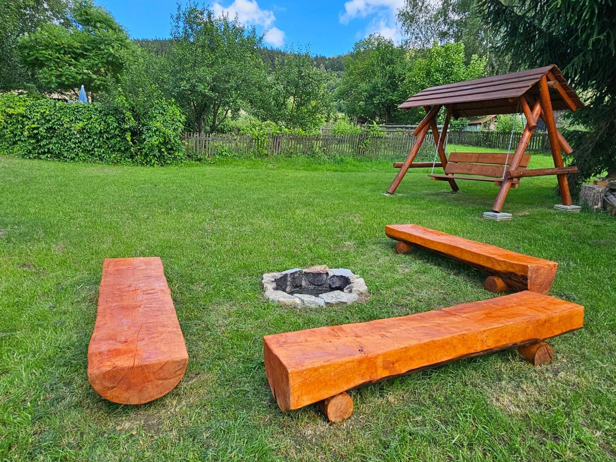 Apartman Bila Voda Cervena Voda Exterior foto
